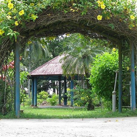 Peerles Sarovar Portico Port Blair Kültér fotó